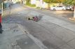 Perro atropella a motociclista
