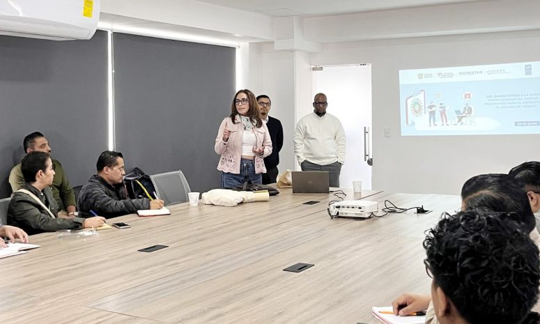 Capacita Edomex a servidores públicos para mejorar programas sociales