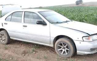 Roban auto de un estacionamiento de la zona de la Terminal de Toluca