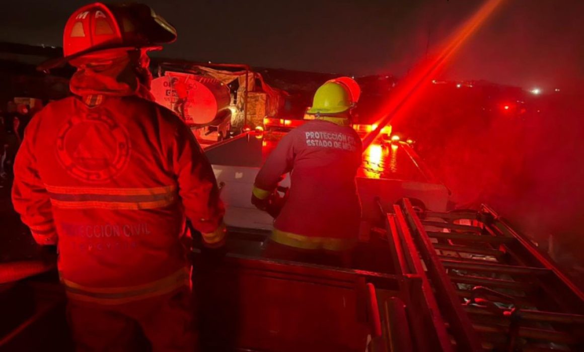 Se registra incendio en relleno sanitario de Bordo de Xochiaca
