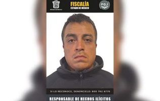Intentó quemar su casa con su familia dentro