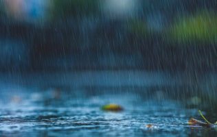 Se desborda presa por lluvias en Chimalhuacán