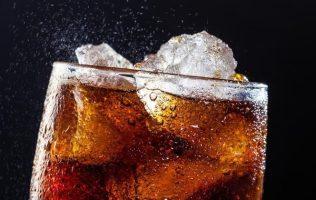 Alerta Edomex: combate consumo de refrescos que daña a la niñez