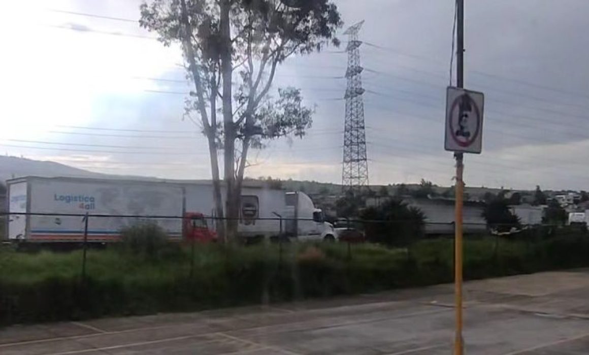 Causa tráfico tremendo accidente en la Méx-Qro a la altura de Huehuetoca