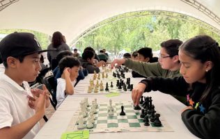 Celebra Toluca el talento ajedrecista y fortalece la estrategia comunitaria