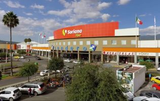 Denuncian red de asaltantes de autopartes en la plaza Sendero Ixtapaluca
