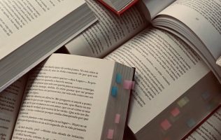 Descubre cómo participar en el Certamen Internacional de Literatura FOEM 2025