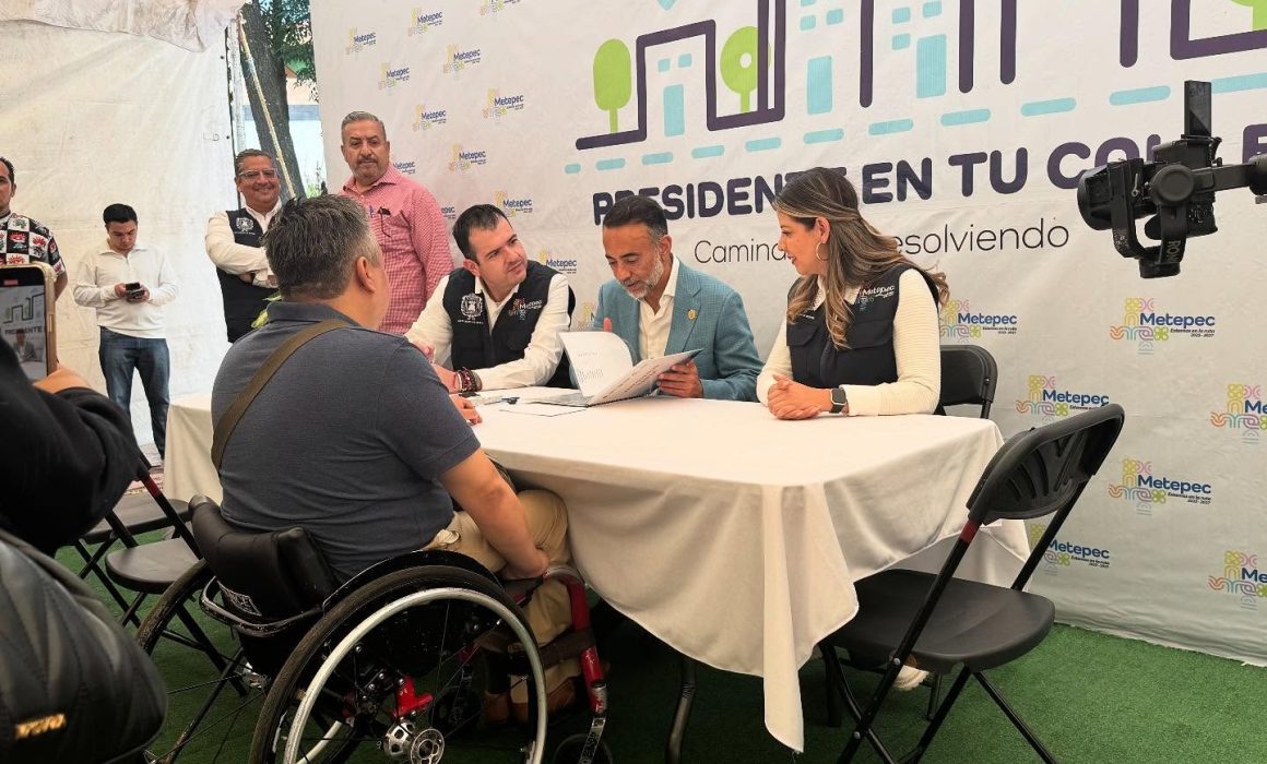 Destaca programa Presidente en tu Calle en Metepec