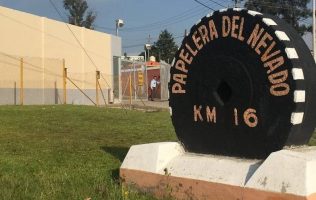 Detectan mal manejo de residuos de empresa papelera en Almoloya de Juárez