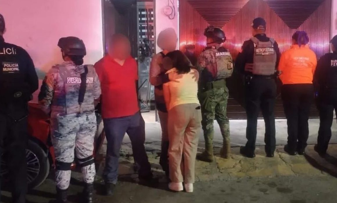 Entregan sana y salva a niña víctima de llamadas cruzadas en Ecatepec