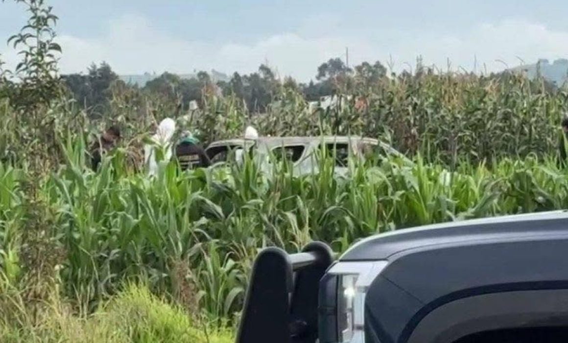 Era de CDMX hombre calcinado al interior de una camioneta en Toluca