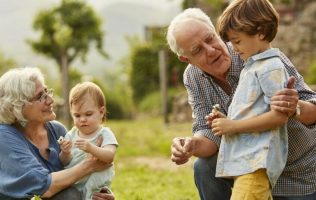 Festeja el Día del Abuelo hoy 28 de agosto; este es el origen de la celebración