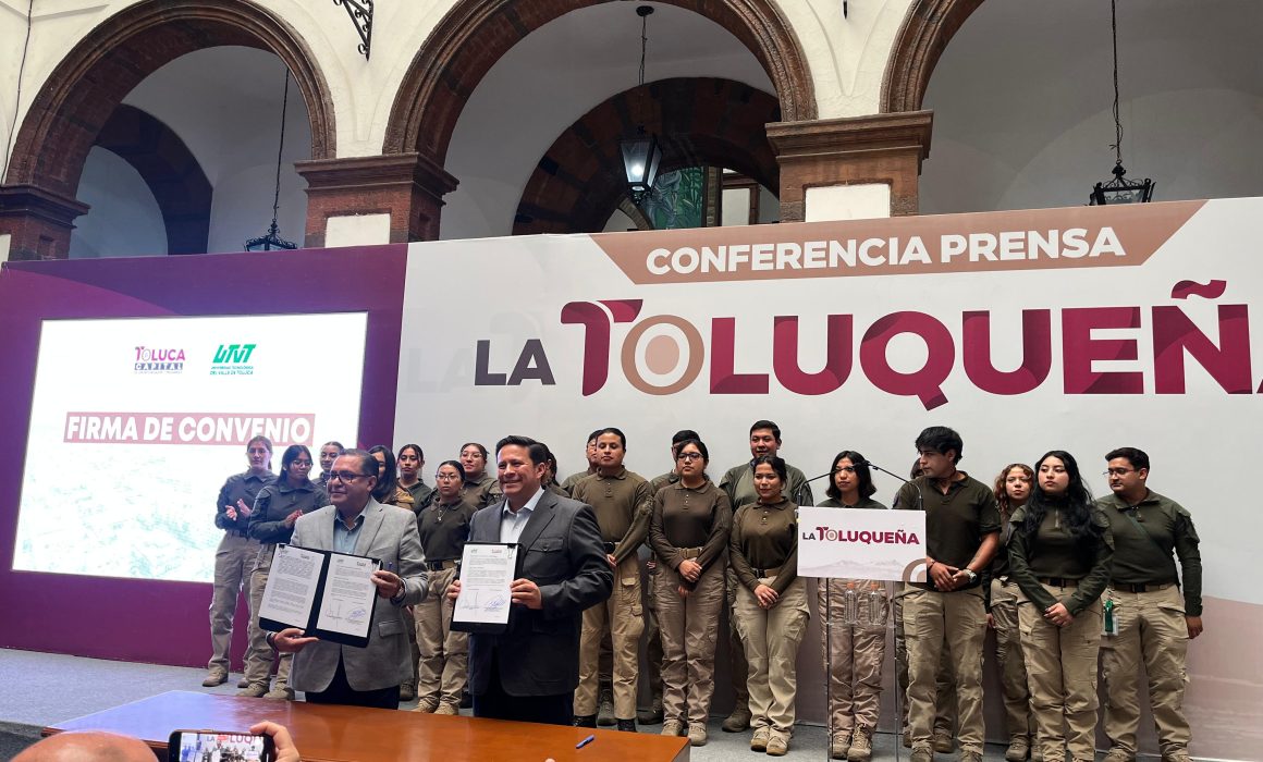 Firma convenio de capacitación Ayuntamiento de Toluca y UTVT