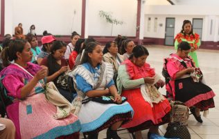 Fortalece el empoderamiento femenino y transforma la comunidad de Allende