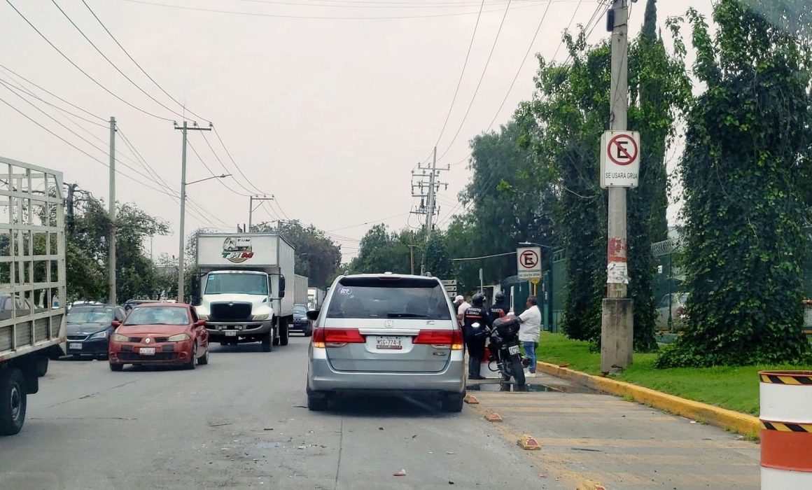 Reclaman abandono vial en Cuautitlán Izcalli