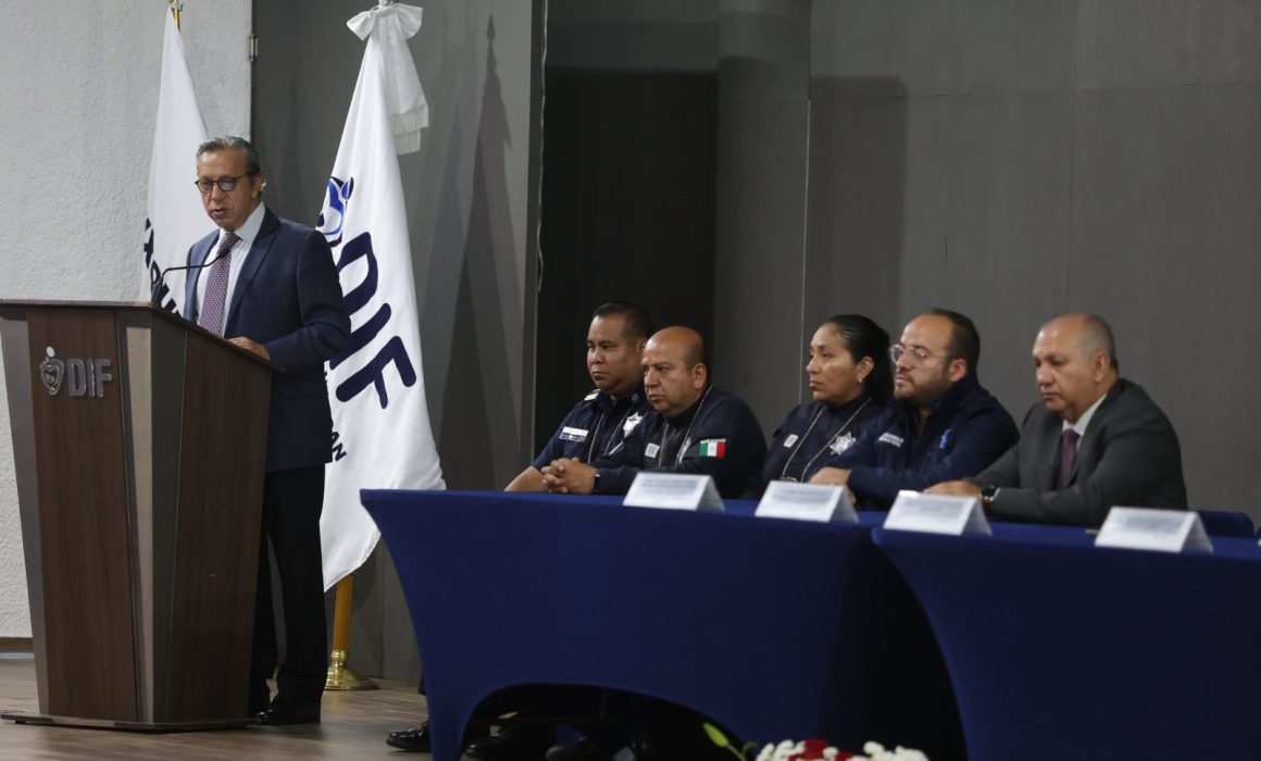 Impulsan en Huixquilucan conferencias para reducir violencia