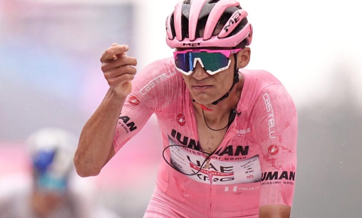 Isaac del Toro, el ciclista que escaló sin respaldo