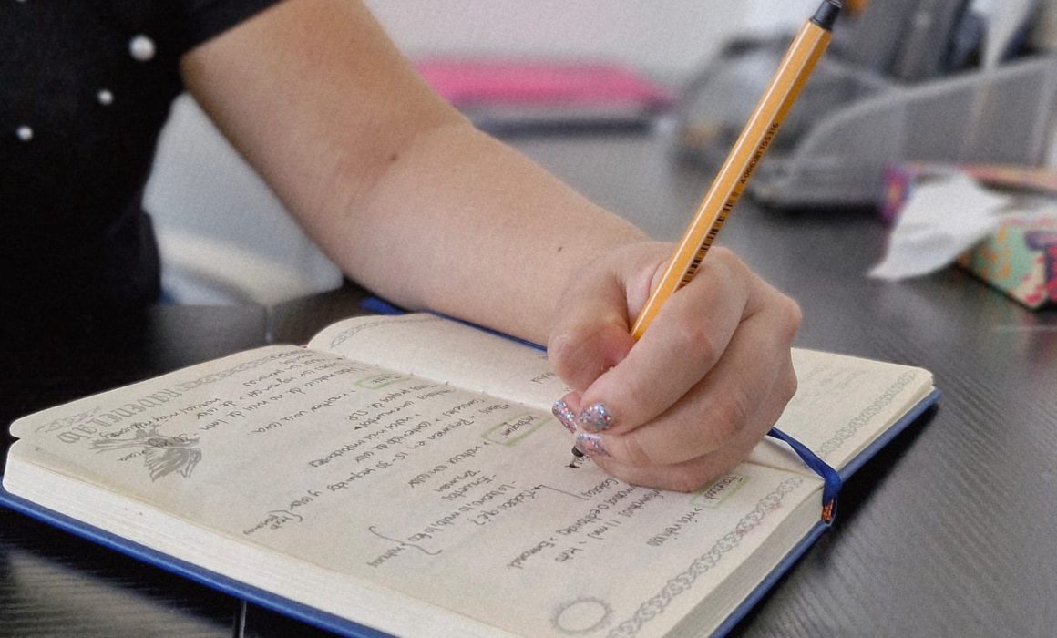 Más de 800 millones de personas son zurdas en un mundo diseñado para diestros