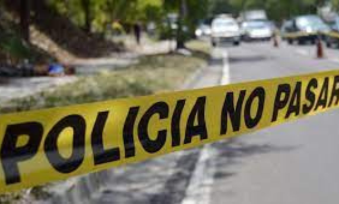Muere joven tras chocar moto robada contra camión en Chimalhuacán