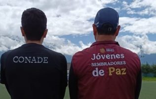 Participan Conade-Cedem en torneo de futbol en Amecameca