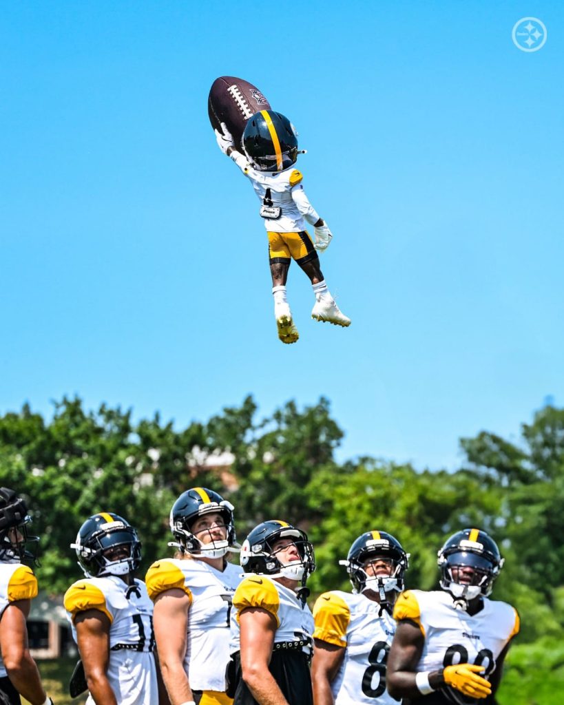Fotos: X @pPittsburgj Steelers