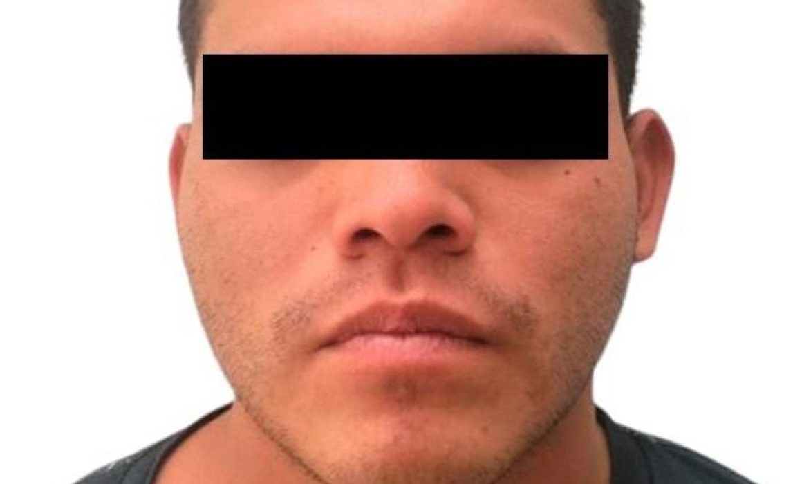 Procesan a presunto miembro del grupo delictivo Los 300, en Ecatepec