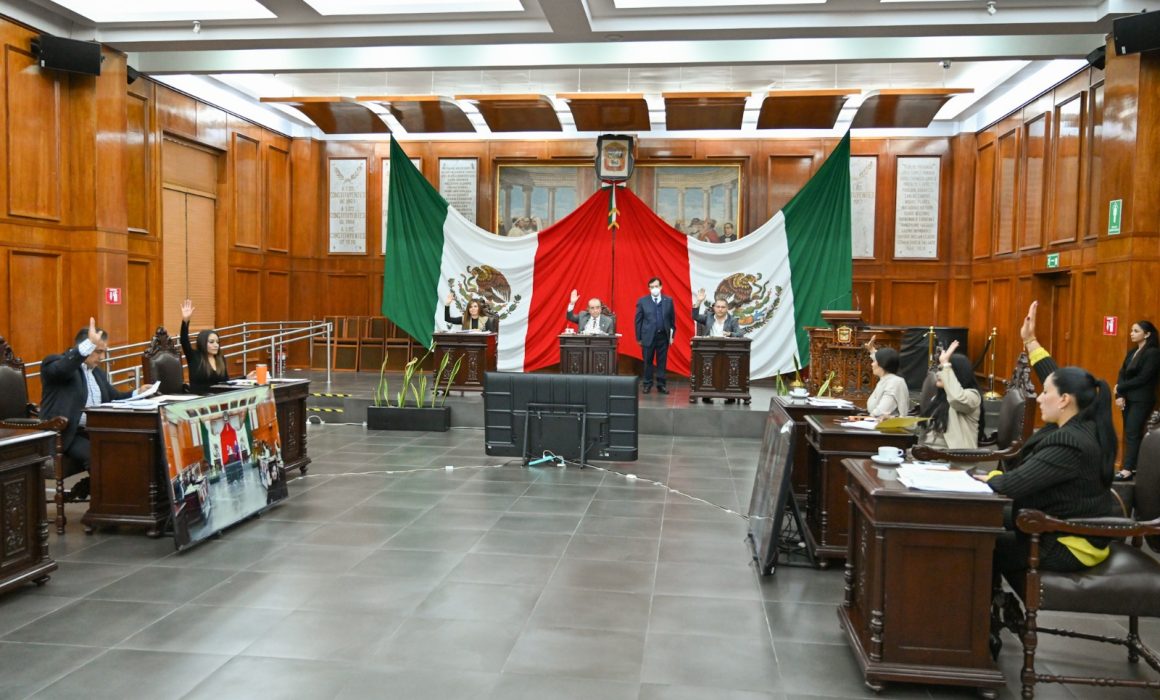 Propone PVEM entregar toallas sanitarias a mujeres en prisión de Edomex