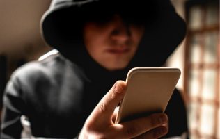 Rebasa extorsión a Neza y Chimalhuacán; alcaldes no frenan la crisis