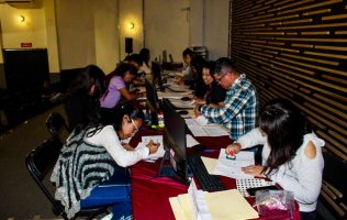 Reciben aspirantes en plantel Rosario Castellanos de Naucalpan