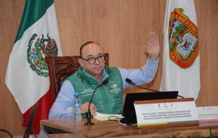 Reclaman habitantes de Zinacantepec abandono de Manuel Vilchis