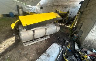 Recuperan autoridades autopartes y vehículo en Tequixquiac