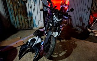 Recuperan moto robada con GPS y detienen a 2 en Valle de Chalco