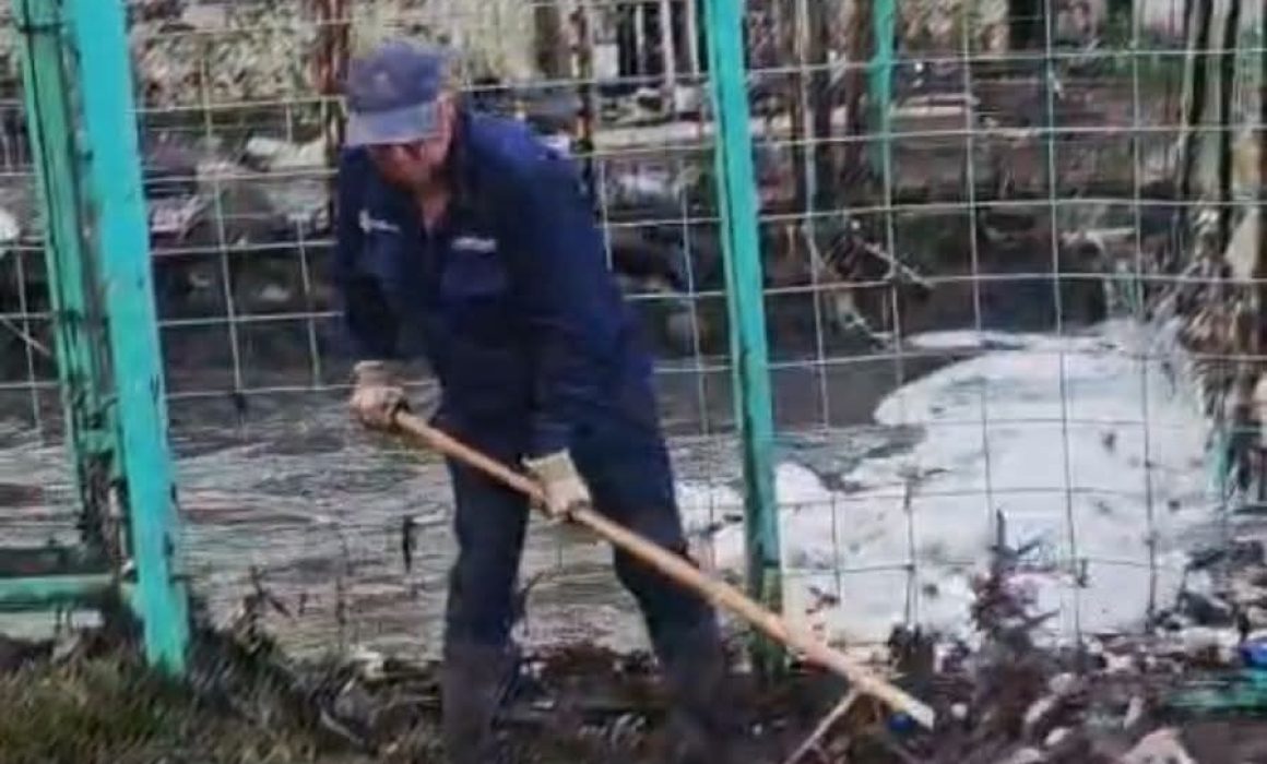 Reemplazan tubería en presa El Ángulo para evitar riesgos por lluvias