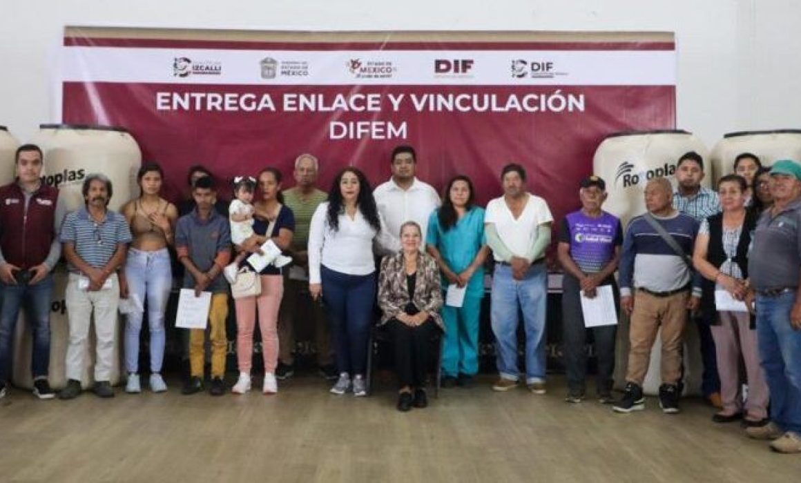 Refuerza Cuautitlán Izcalli apoyo social con entrega de tinacos