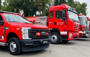 Refuerzan servicios de emergencia con nuevas unidades en Tlalnepantla