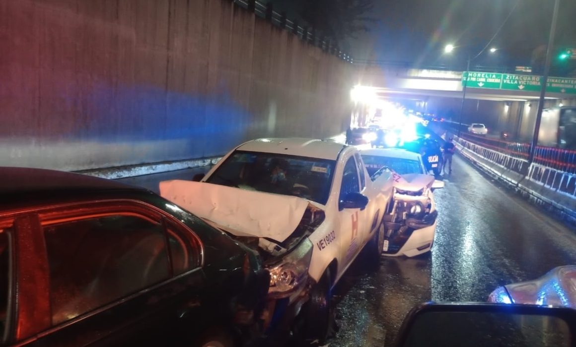 Reportan carambola en Paseo Tollocan