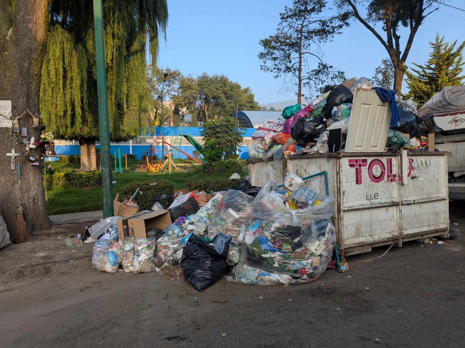 Retiran 20 toneladas de basura en colonia de Toluca - Noticias Estado ...