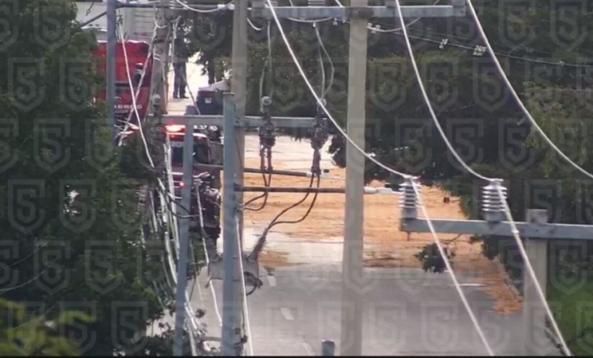 Se derrama diésel sobre Paseo Tollocan en Toluca; no hubo heridos