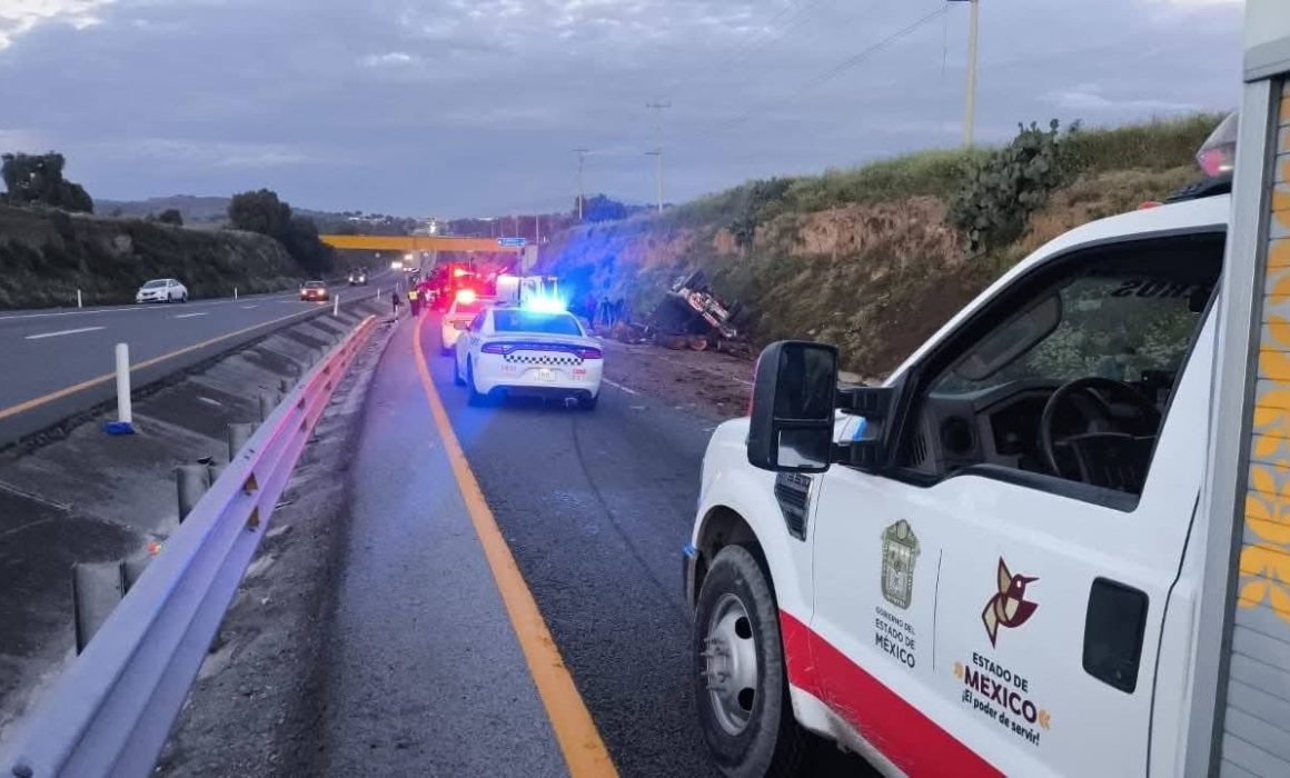 Se impactan camiones en Nopaltepec: 17 lesionados
