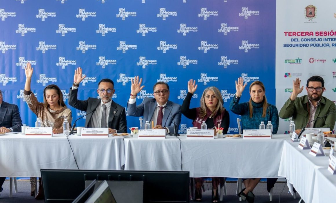 Se reúnen alcaldes del Valle de Toluca en consejo de seguridad regional