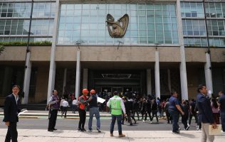 Sellan alianza José Monjarás y Amílcar Olan para saquear el IMSS