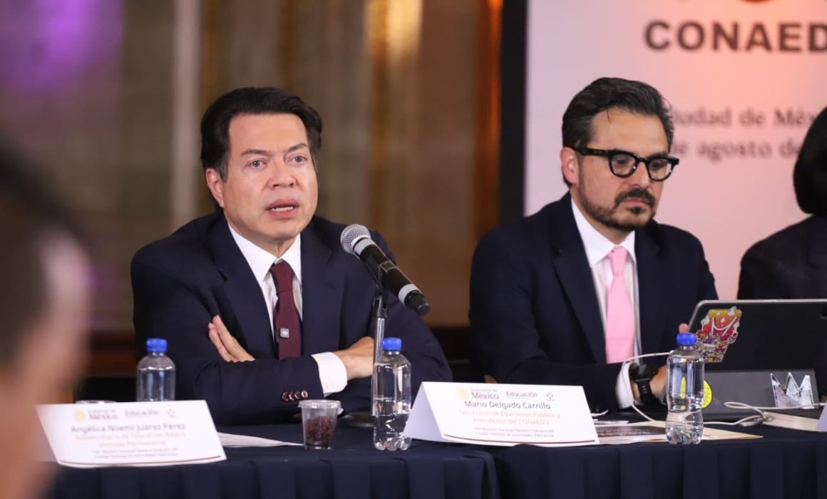 Sigue IMSS entregando contratos millonarios a sus amigos