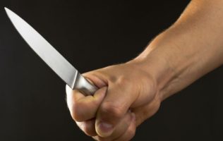 Sujeto ataca a mujer y su hija en Edomex