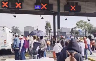 Toma la 4T caseta de Tepotzotlán y da pase libre