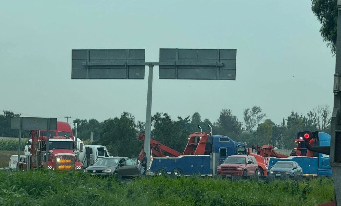 Volcadura en Huehuetoca