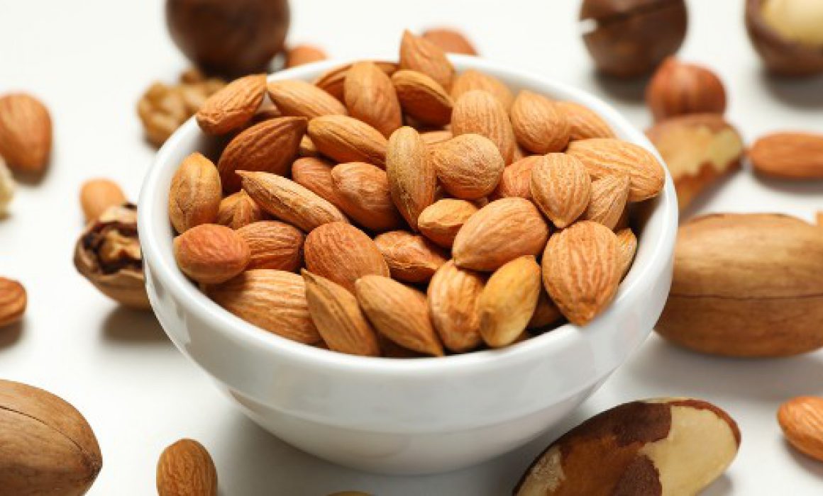 promueven consumo de almendras y nueces