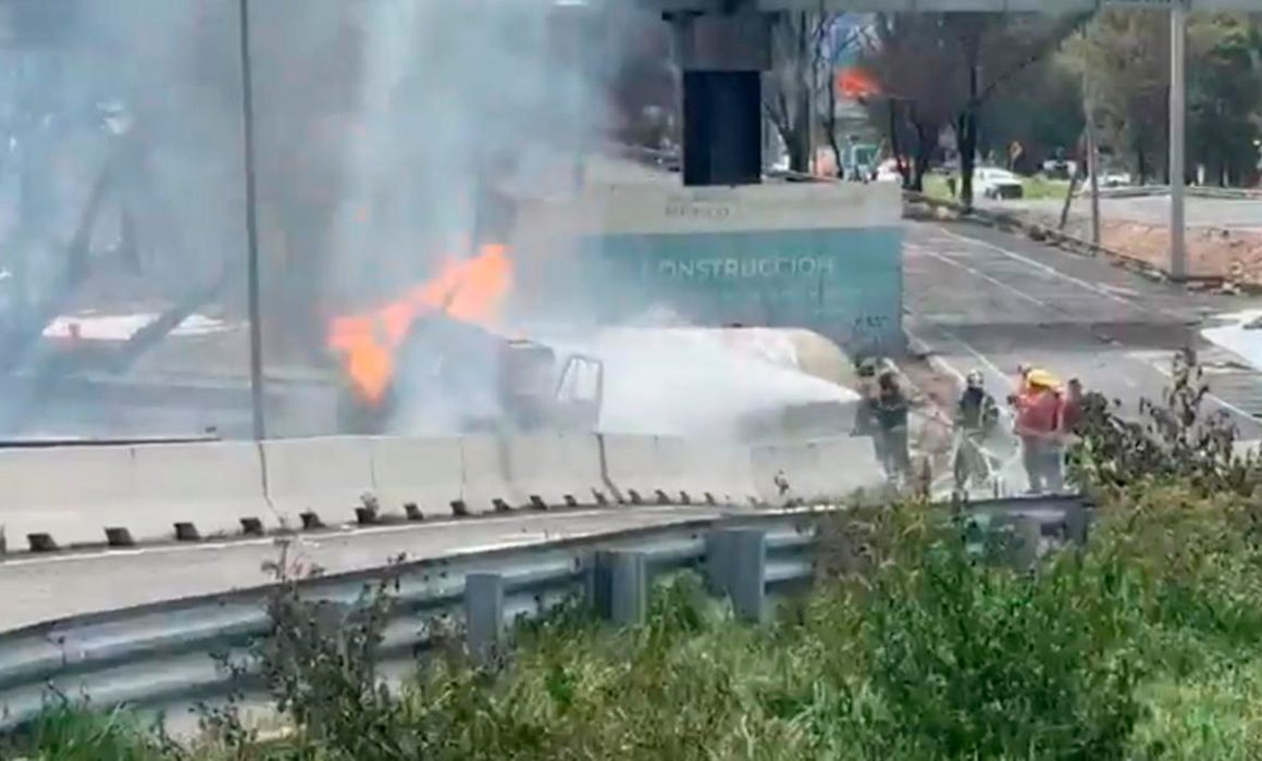 A 21 asciende saldo de víctimas mortales por explosión de pipa