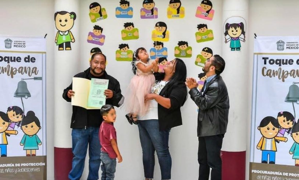 Abre DIFEM periodo de adopciones 2025 y brinda a menores un hogar lleno de amor