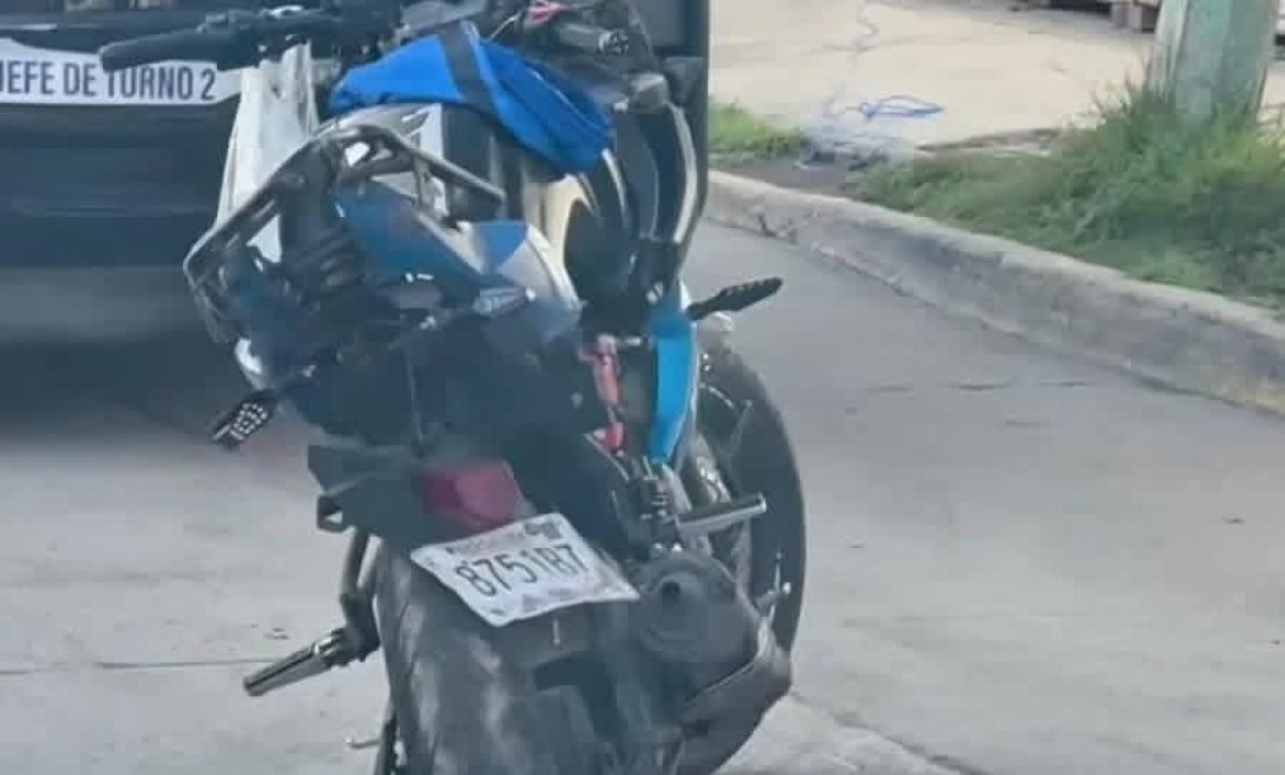 Arrolló a biker en Ecatepec y huyó del lugar; el motociclista murió