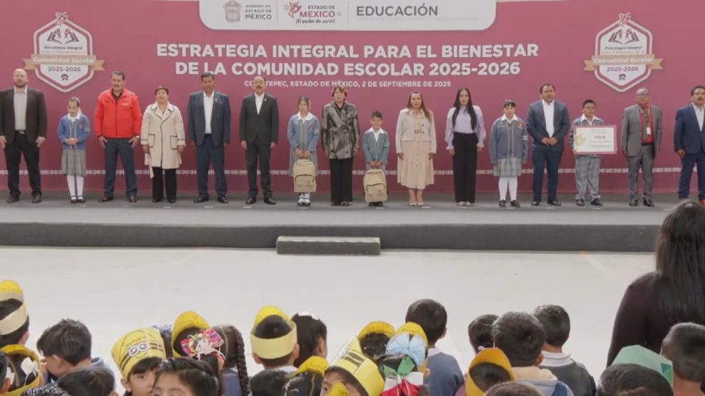 FOTO: Facebook, Delfina Gómez Álvarez